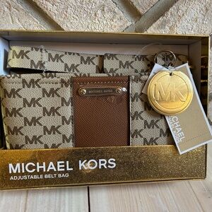Michael Kors adjustable belt bag